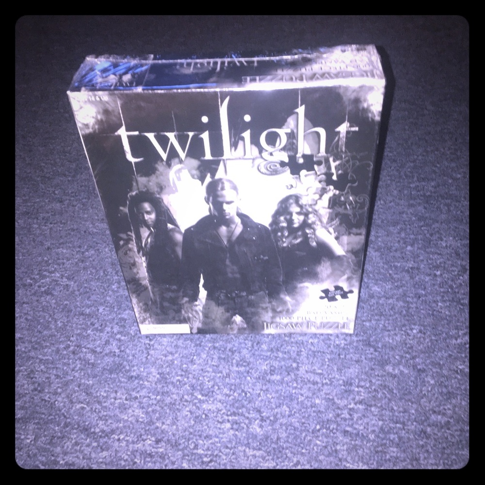 Twilight bad vamps puzzle nib